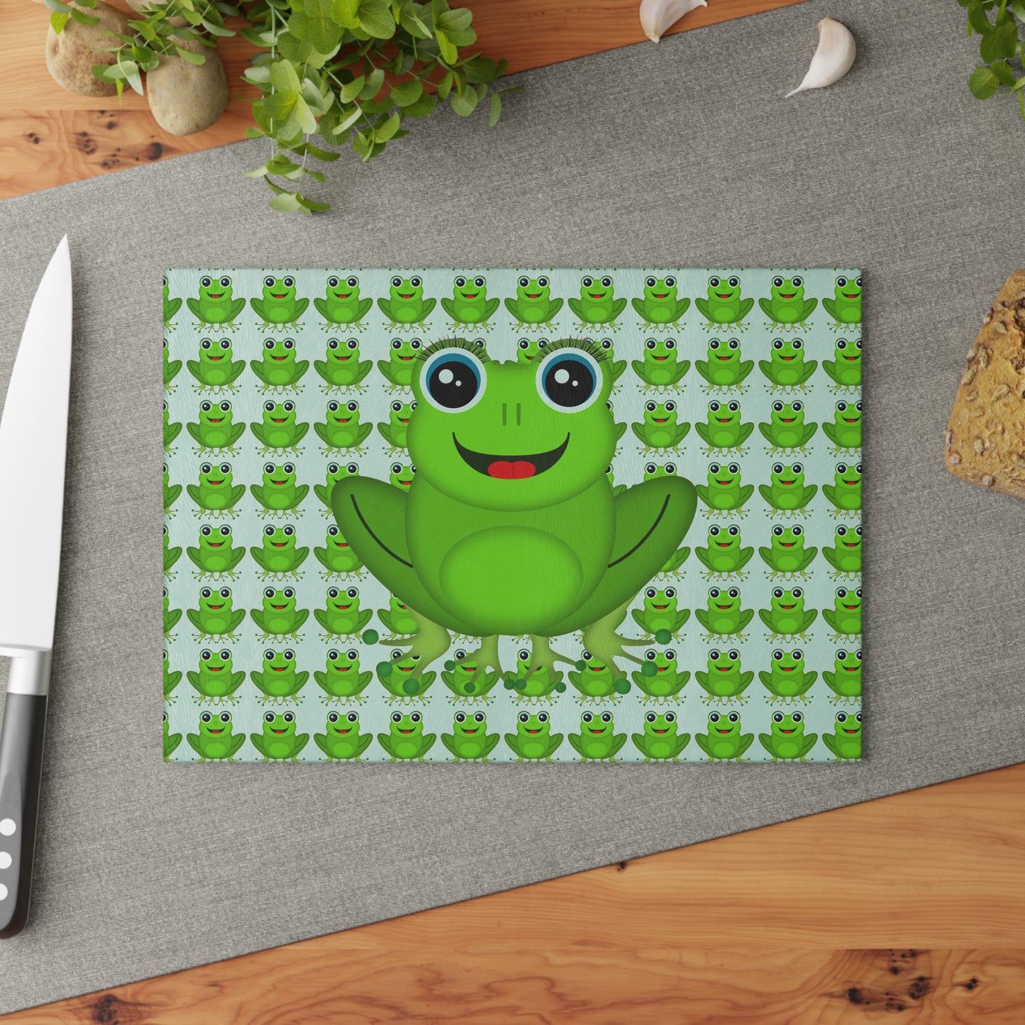 Cheerful Frog Design Glass Cutting Board, Kitchen Decor, Gift for Nature Lovers, Funny Cooking Gift, Frog Lover's Kitchen