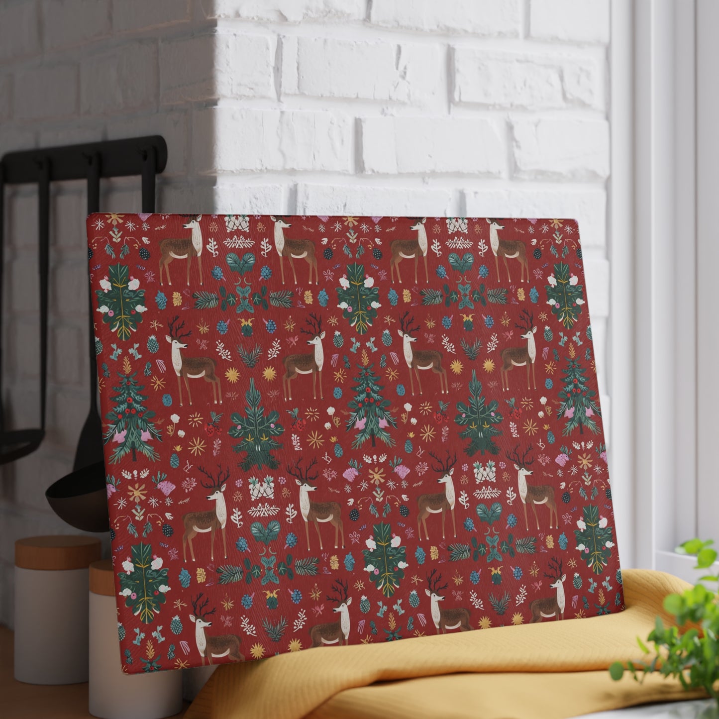 Christmas Reindeer Glass Cutting Board — Festive Holiday Kitchen Decor