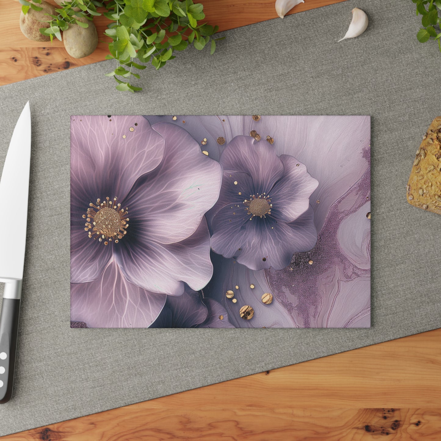 Elegant Floral Glass Cutting Board - Sophisticated Kitchen Deco