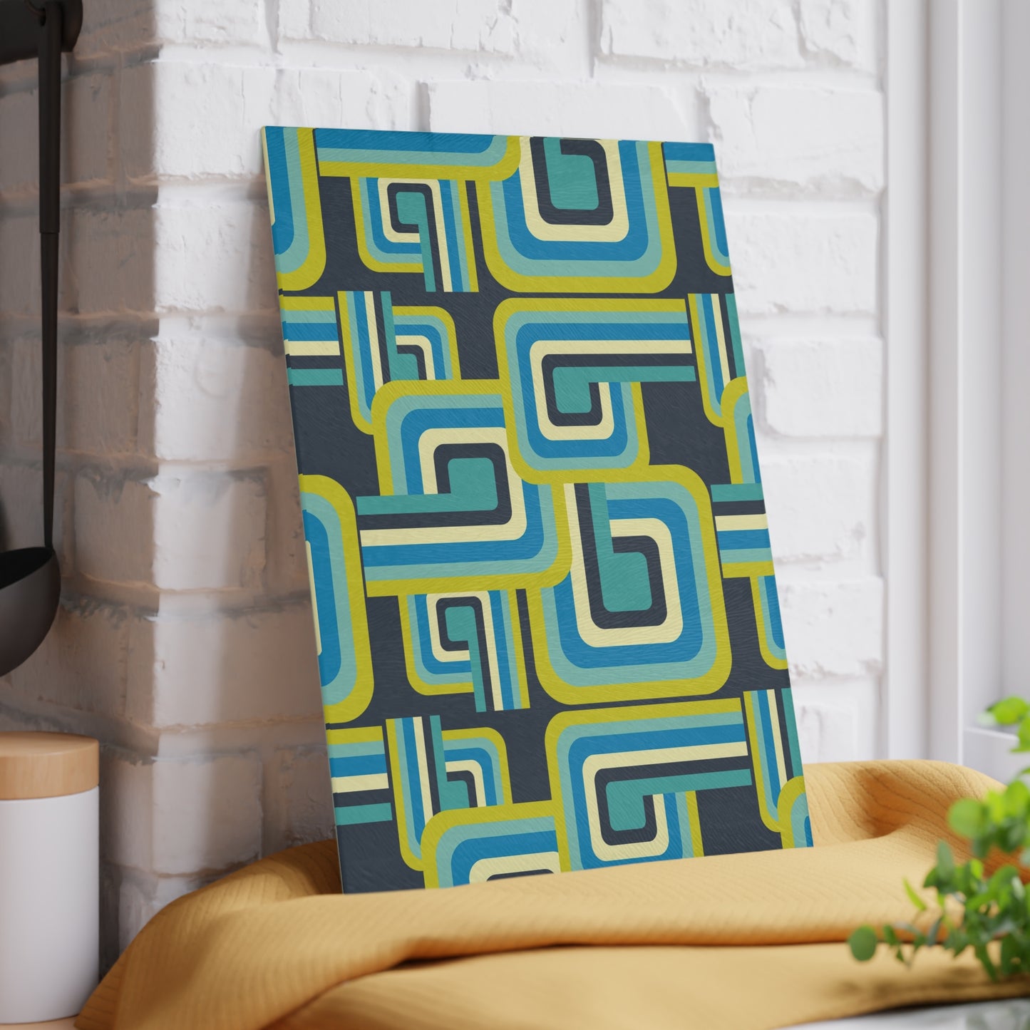 Retro-Inspired Glass Cutting Board, Stylish Kitchen Decor, Gift for Newlyweds, Housewarming, Modern Cooking, Unique Homeware