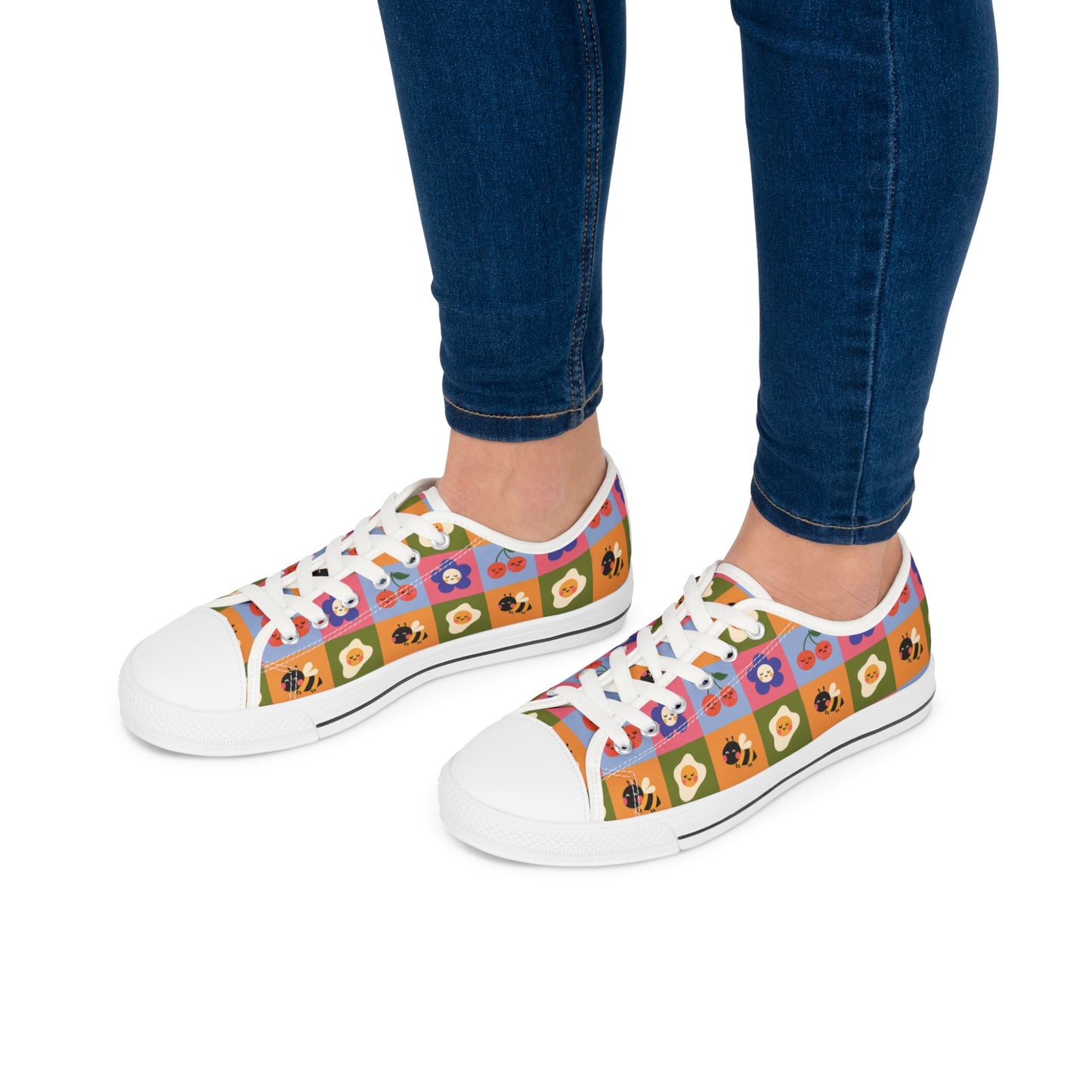 Women's Low Top Sneakers — Retro Floral & Bee Checkerboard Printed Casual Shoes