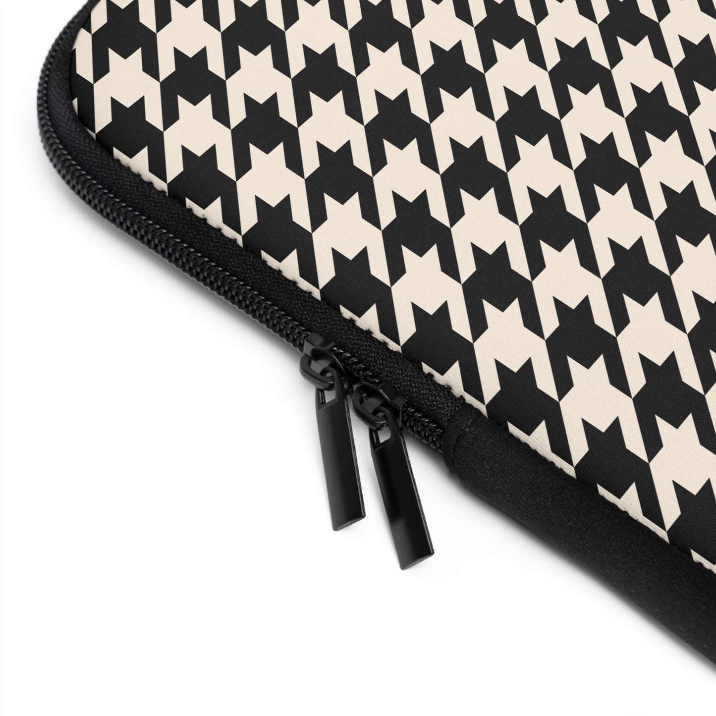 Chic Houndstooth Laptop Sleeve, Modern Tech Case, Stylish Computer Cover, Perfect Gift for Students and Professionals, Trendy Accessories