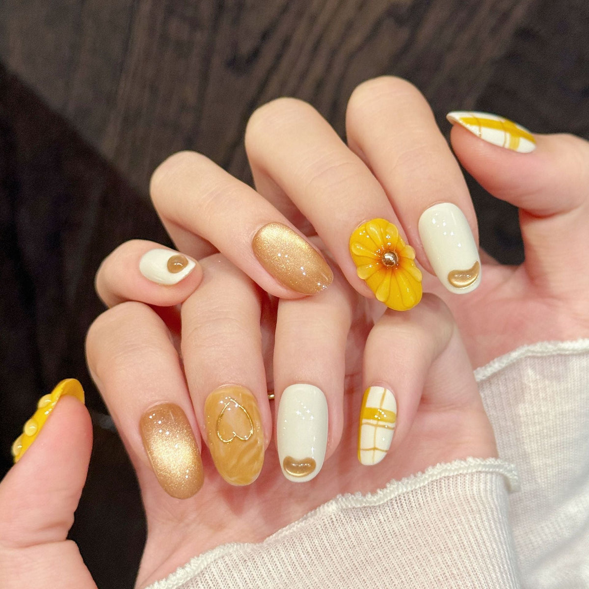 Yellow Plaid Flower Cute Press On Nails – Image 2