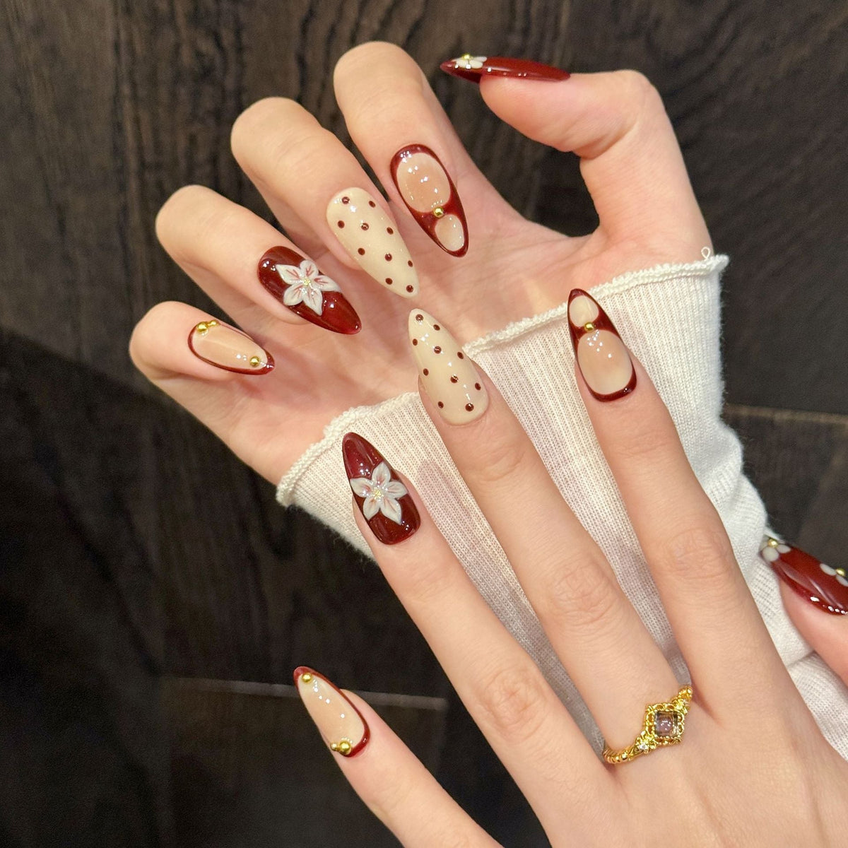 365nails: "Retro Cherry Blossom" – 3D Floral Polka Dot Handmade Almond Nails – Image 3