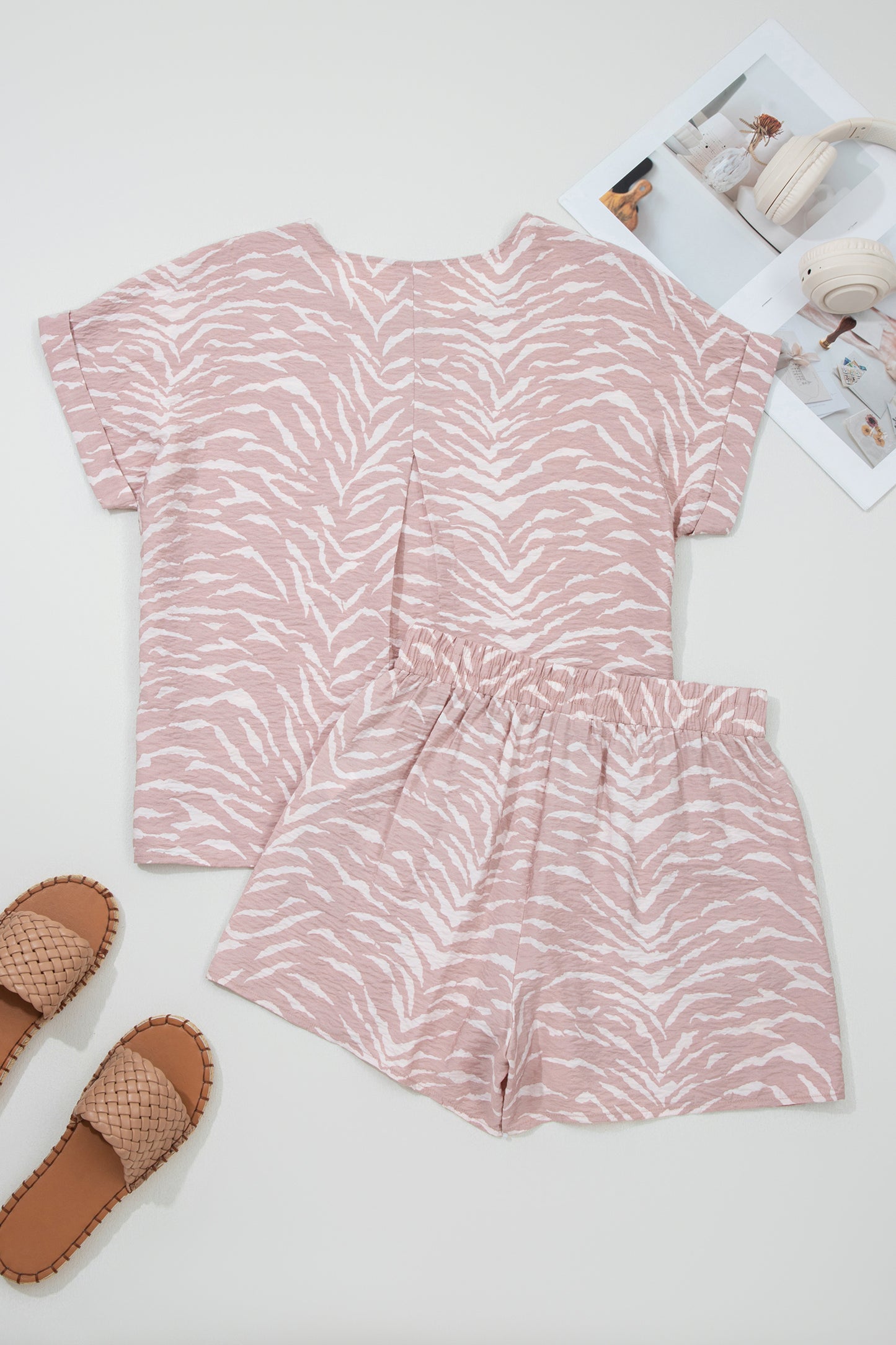 Abstract Print Cuffed Short Sleeve Loose Top Short Set