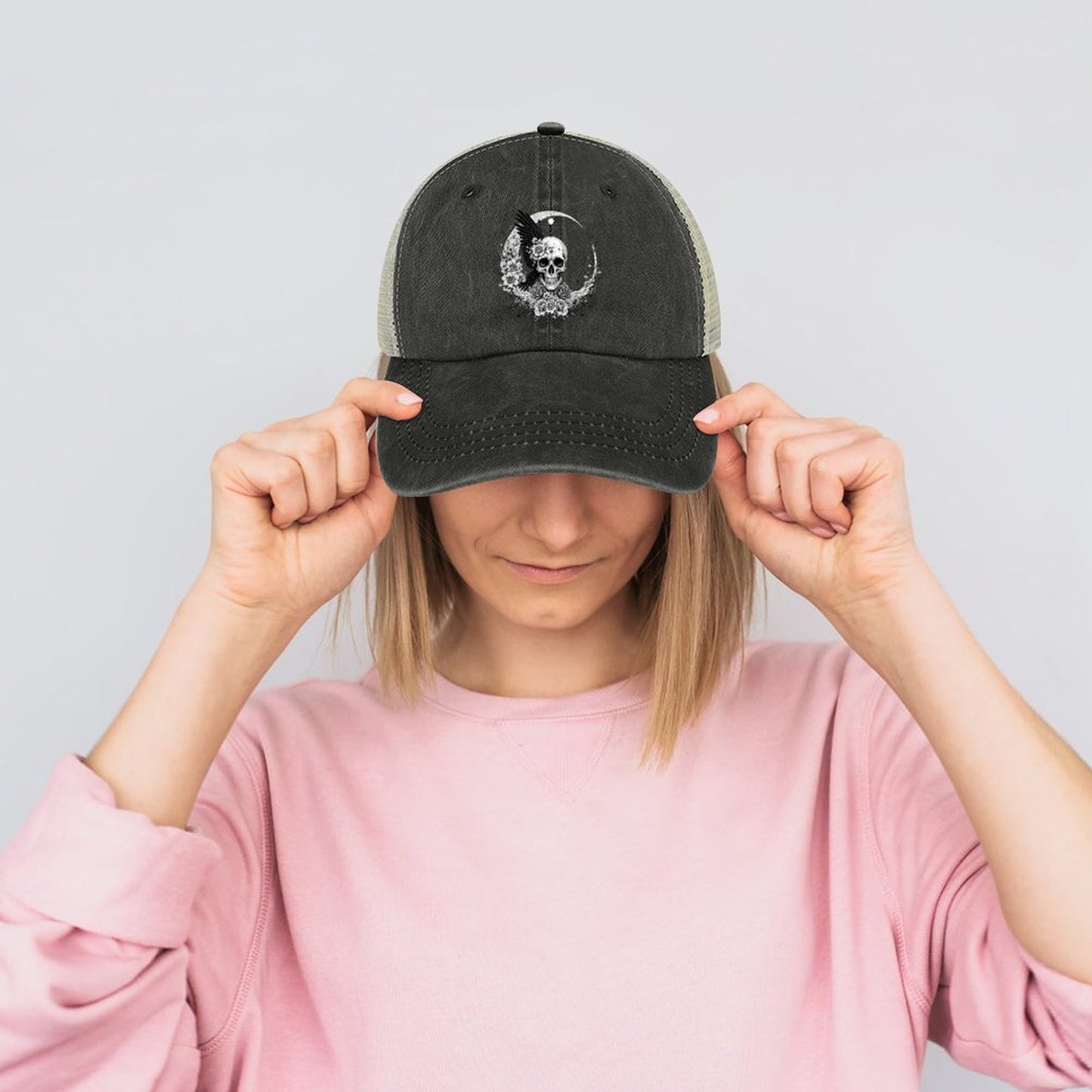 Cotton Trucker Hat for Casual Style - Skull and Roses
