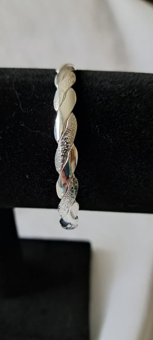 925 Silver Twisted Bangle Bracelet